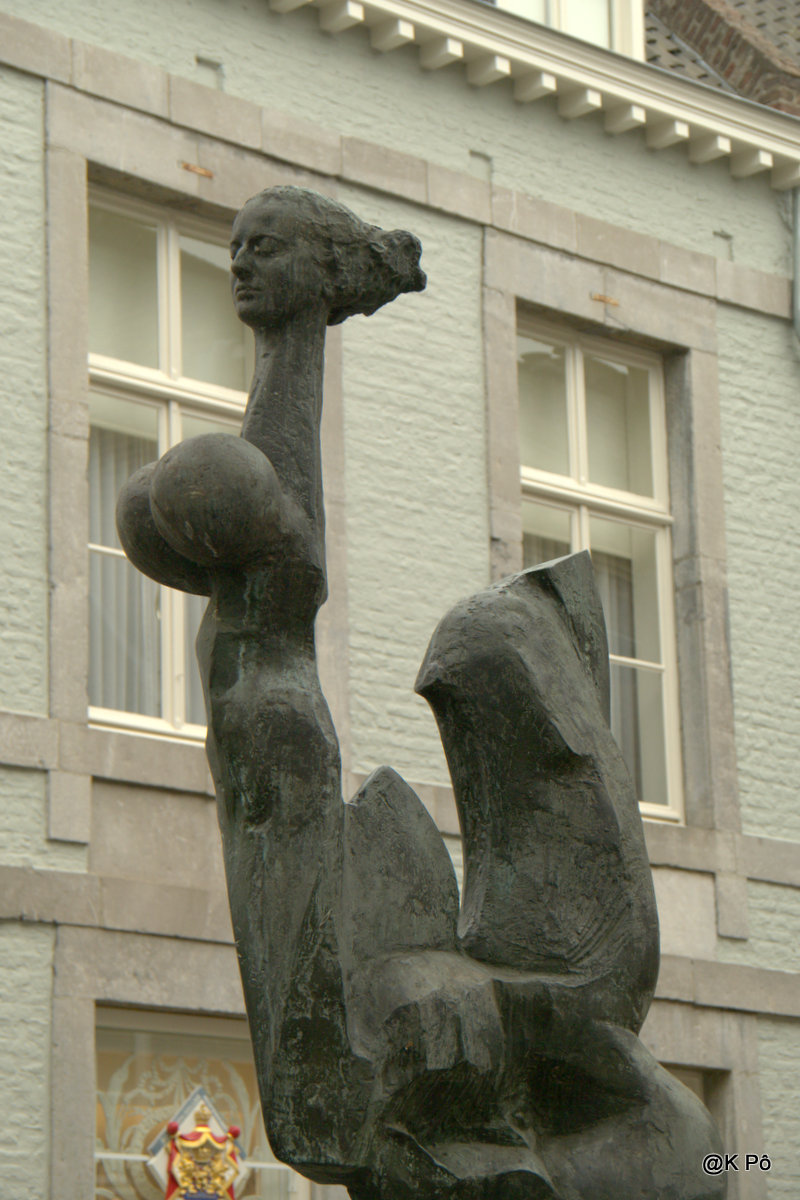 con à vendre à pauvre con fortuné (ici un&nbsp;japonais)