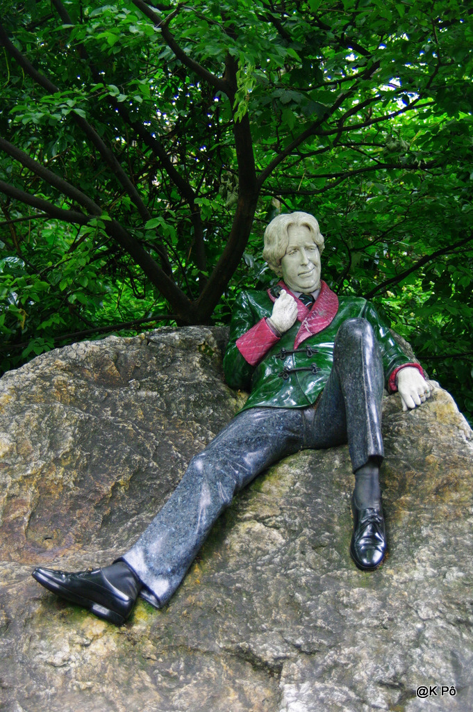 souvenir dominical (sous les tempes grisonnantes du&nbsp;ciel)