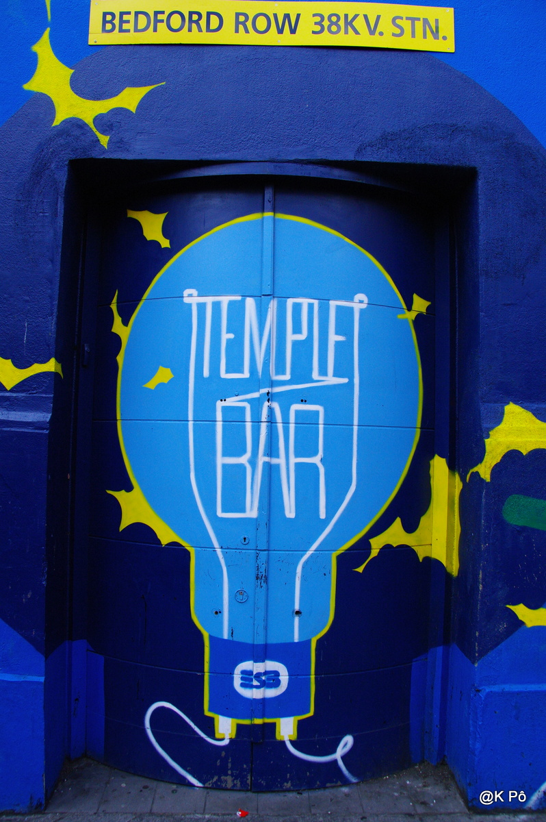 les petits écrits en cachette (chut !)