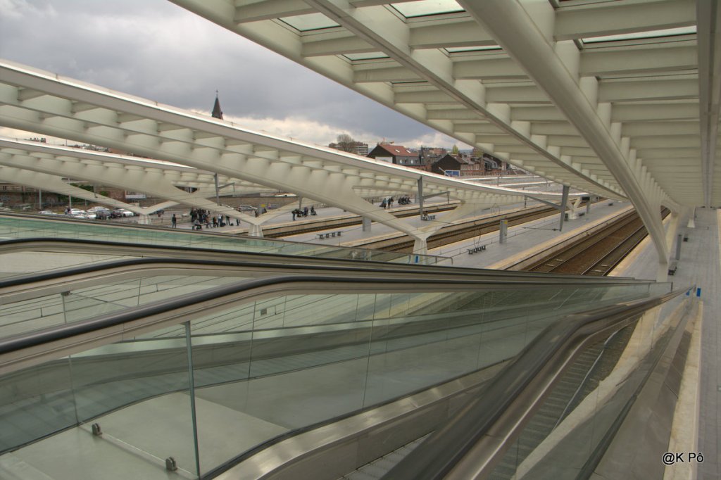Santiago Calatrava, architecte : aujourd’hui petit arrêt à la gare Liège-Guillemins