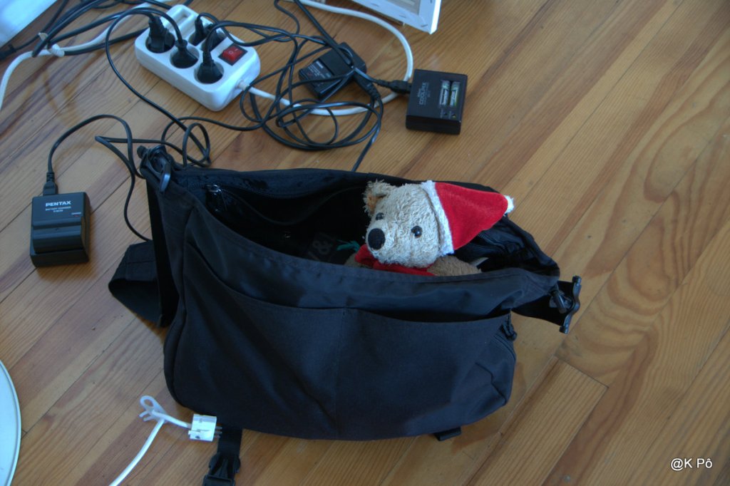 passage avant la porte fermée (et la fenêtre ouverte)