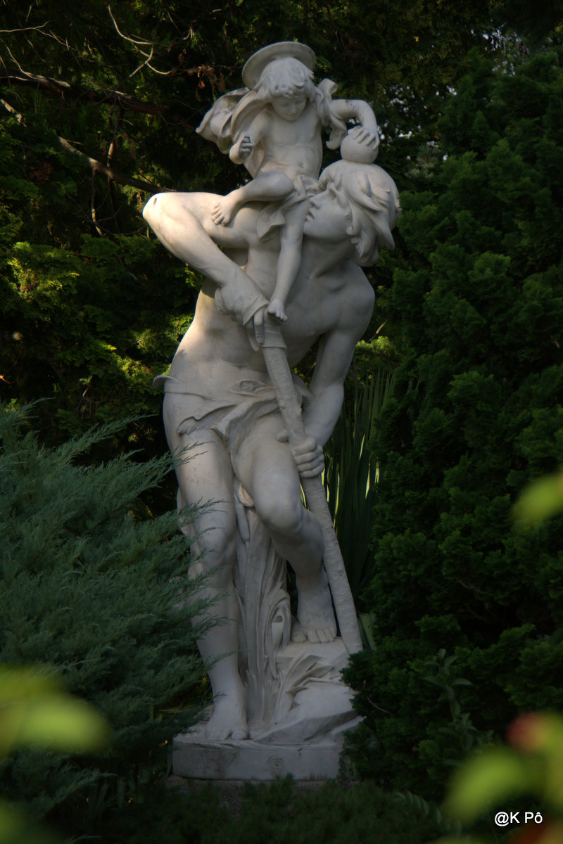 Apprenez un pas, une danse, quelque chose qui vous fasse exister… (Charlotte Delbo)