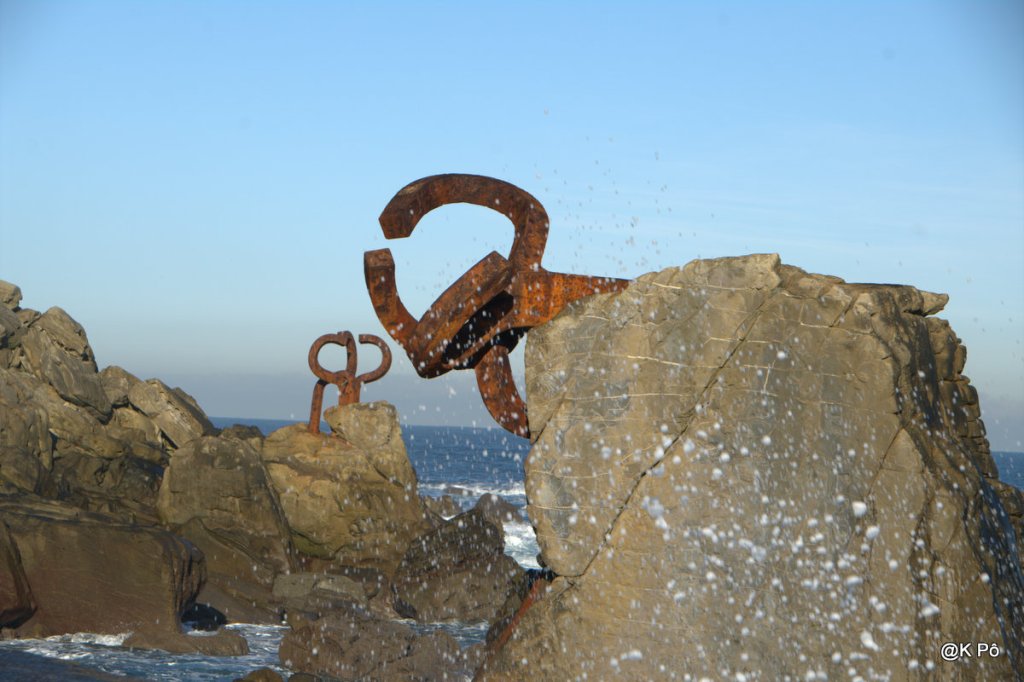 surfer sur la&nbsp;vague