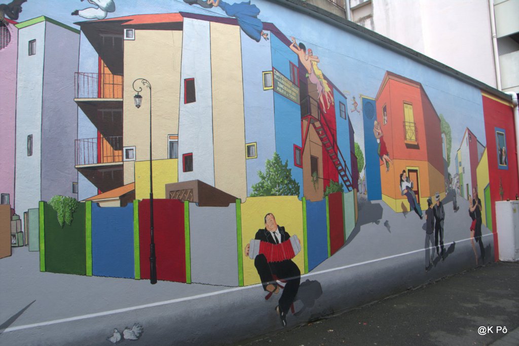 les petits planqués au pied des Pyrénées : Philippe Pujo Menjouet, artiste