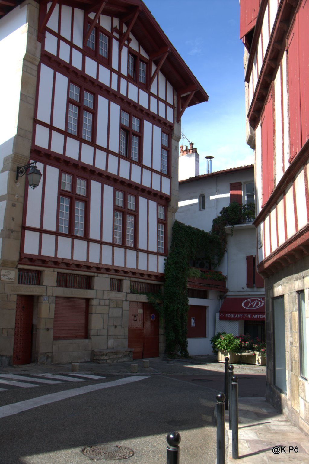 un coup de rouge à Ciboure