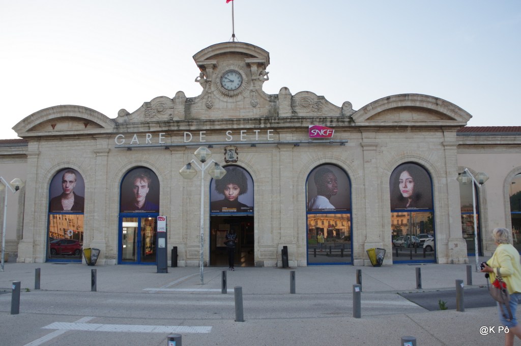 Mozart s&rsquo;égare, un échangeur chinois rend fou : un monde bizarre et&nbsp;dingue