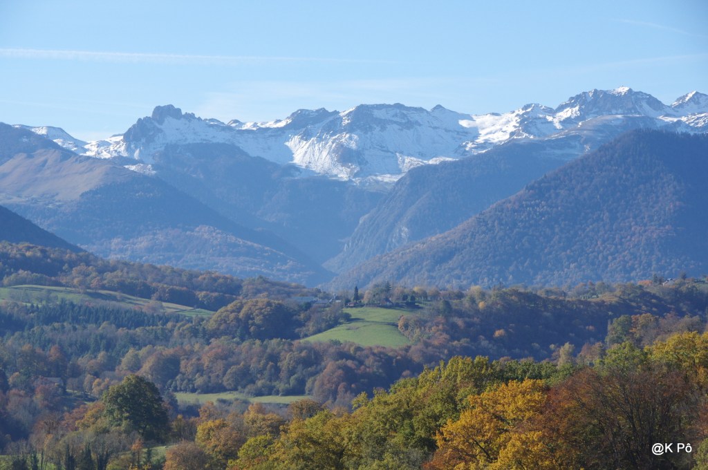 l’automne dans le piémont du petit pays (Béarn) (et un bambin très chou)