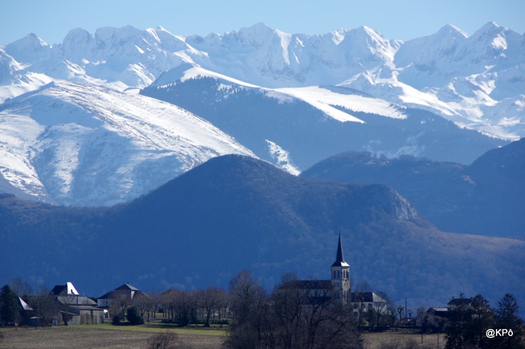 quand l&rsquo;écume de mer bat le flanc des&nbsp;montagnes.