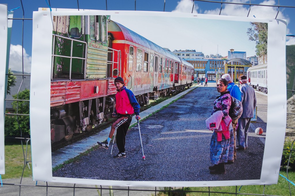 Rage against the chomdû!