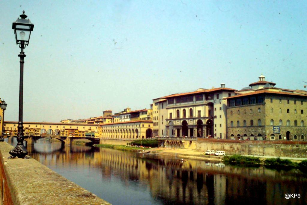 JR éventre la façade du palazzo Strozzi à Florence&nbsp;!