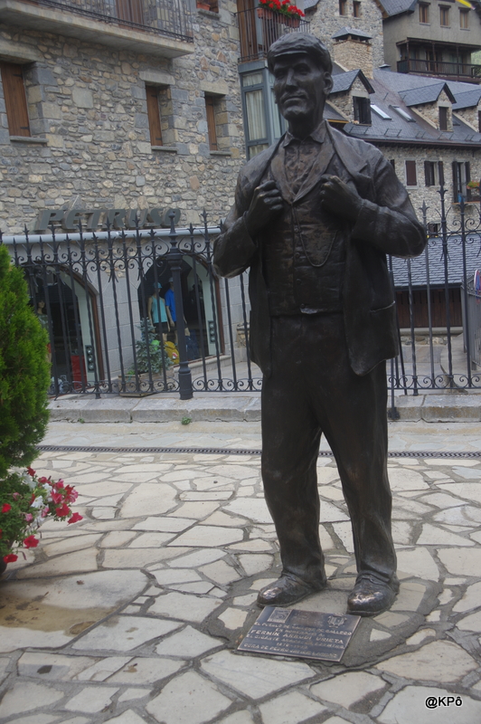 Alphonse, le dimanche.