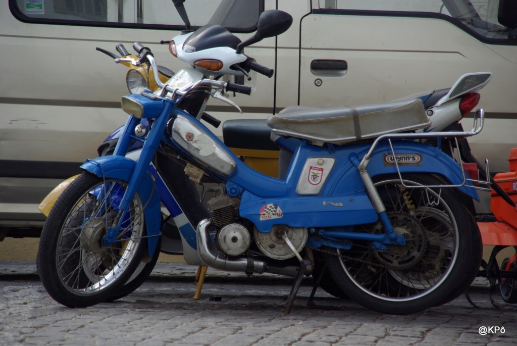 Motards en couleurs (contre le contrôle technique)